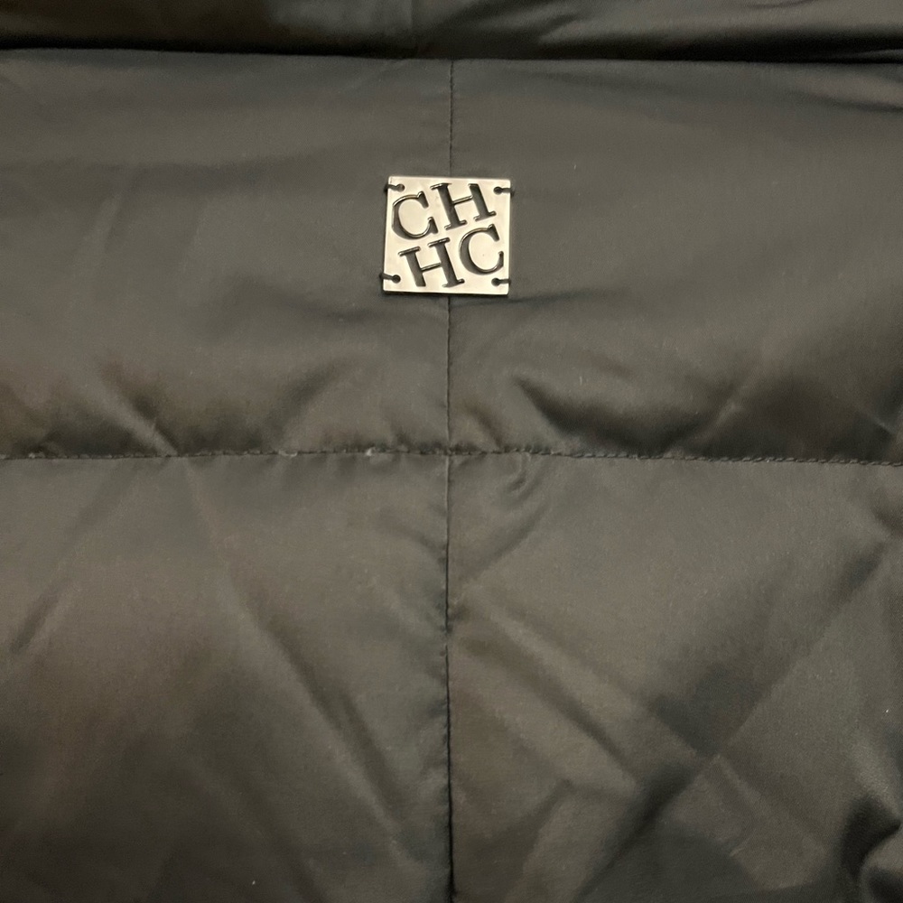 LUXURIOUS Carolina Herrera puffer jacket 🧥 - Picture 6 of 8